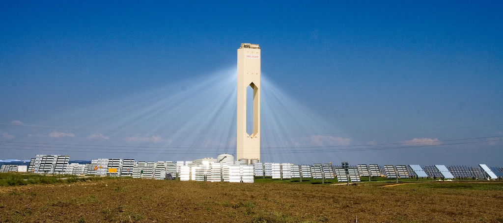 太陽能發電塔